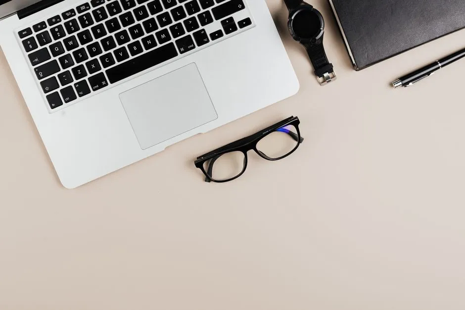 Essential Tech and Toiletries for the Modern Professional
