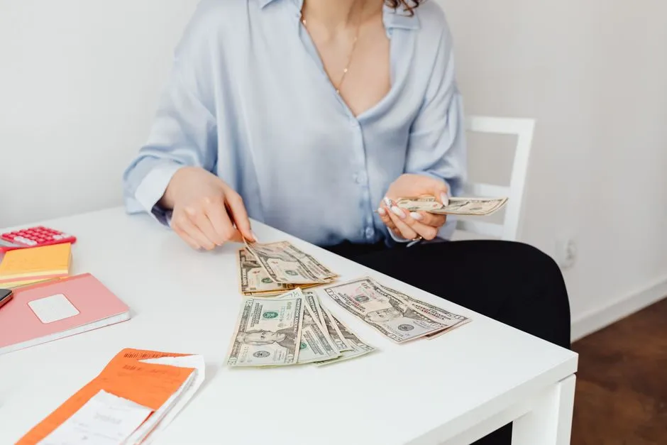 A Landlord's Guide to Security Deposit Rules: Holding, Protecting, and Returning Funds